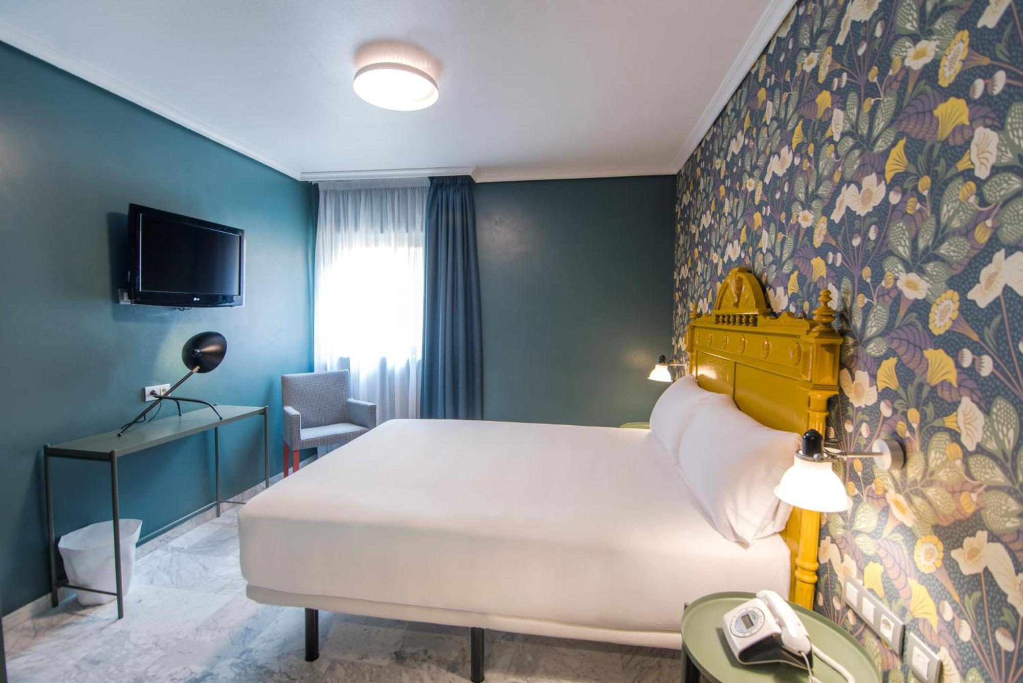 Petit Palace Puerta De Triana Hotel Seville