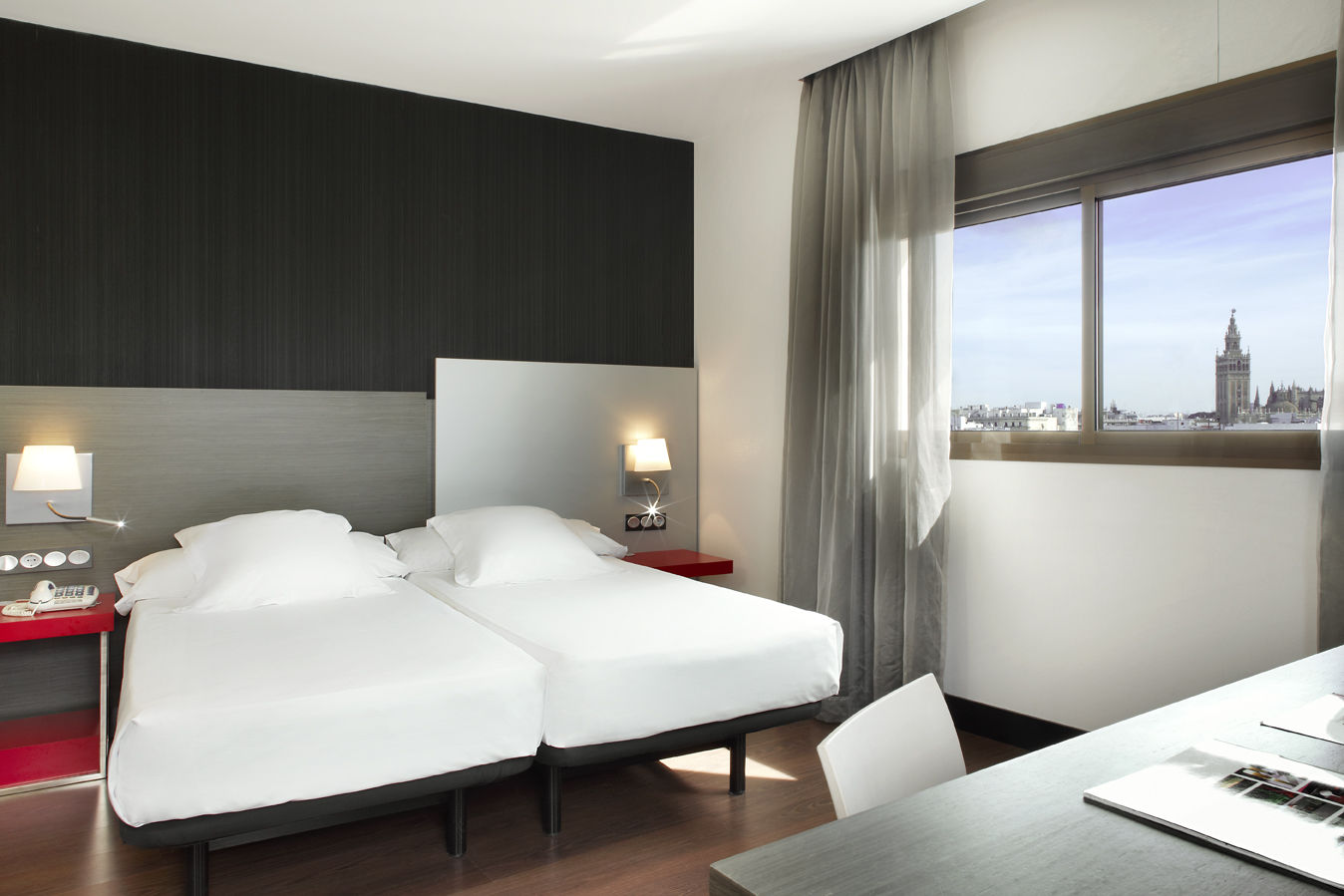 Hotel Petit Palace Puerta De Triana